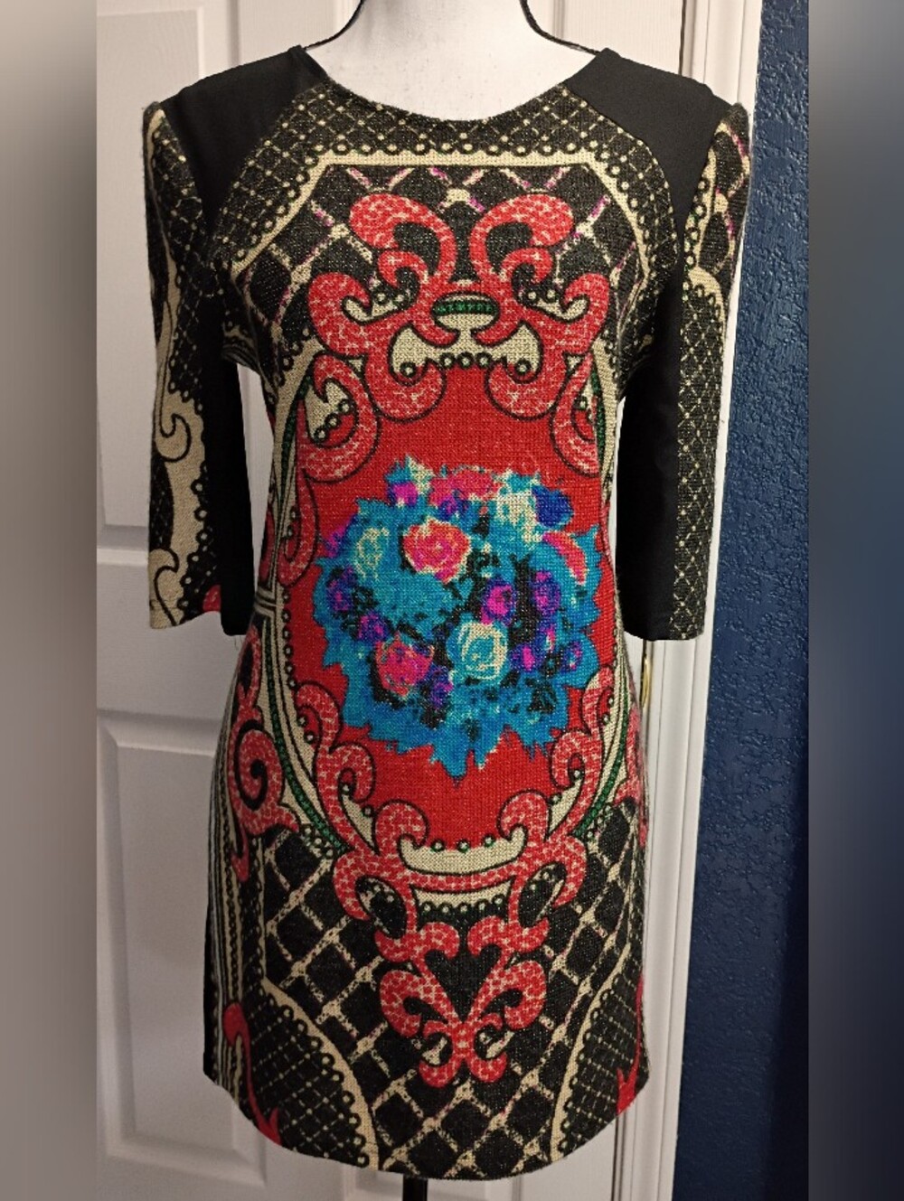 Peppe Peluso Black and Red Floral Medallion Shift Dress